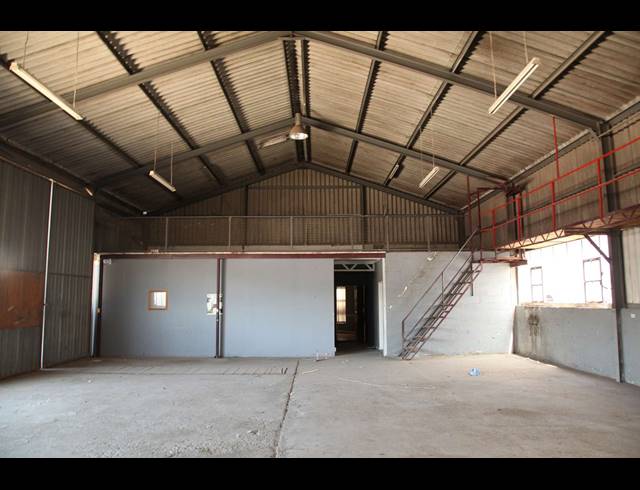 540M² FACTORY TO LET IN BRACKENFELL CENTRAL